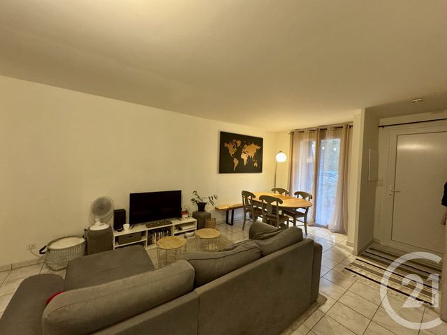 Appartement F2 à vendre - 2 pièces - 46.97 m2 - CONDAT SUR VIENNE - 87 - LIMOUSIN - Century 21 Atrium Immobilier