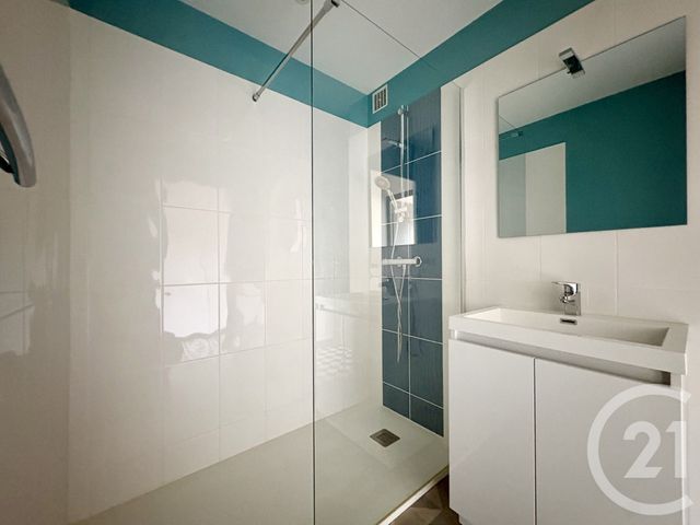 Appartement T3 à louer - 3 pièces - 59.5 m2 - LIMOGES - 87 - LIMOUSIN - Century 21 Atrium Immobilier