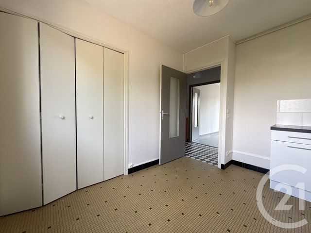 Appartement T3 à louer - 3 pièces - 59.5 m2 - LIMOGES - 87 - LIMOUSIN - Century 21 Atrium Immobilier