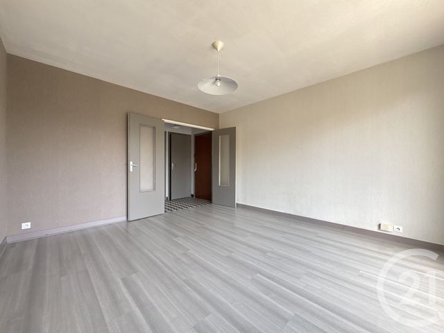Appartement T3 à louer - 3 pièces - 59.5 m2 - LIMOGES - 87 - LIMOUSIN - Century 21 Atrium Immobilier