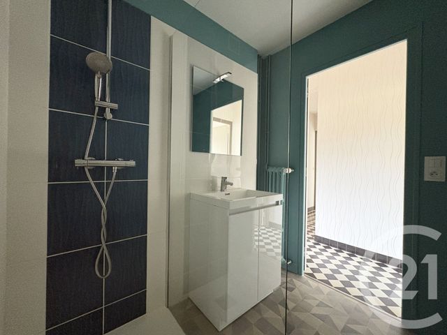 Appartement T3 à louer - 3 pièces - 59.5 m2 - LIMOGES - 87 - LIMOUSIN - Century 21 Atrium Immobilier
