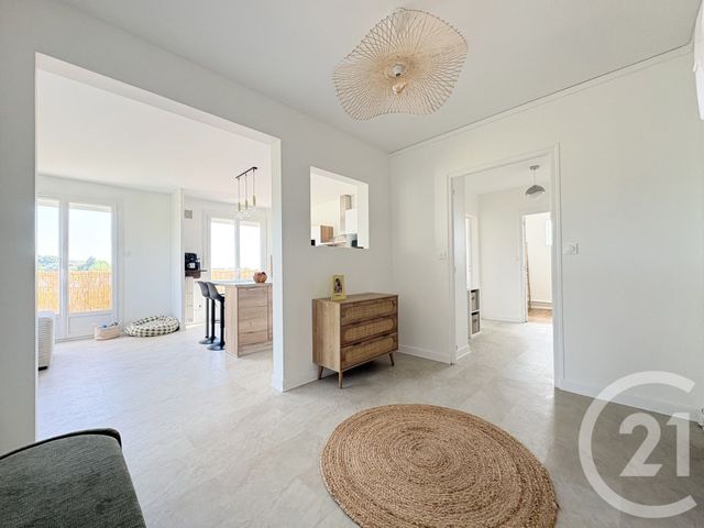 Appartement T2 à louer - 2 pièces - 68.6 m2 - LIMOGES - 87 - LIMOUSIN - Century 21 Atrium Immobilier