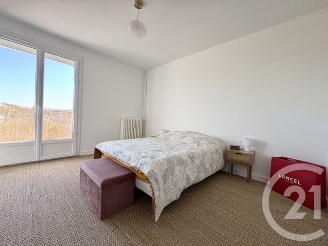 Appartement T2 à louer - 2 pièces - 68.6 m2 - LIMOGES - 87 - LIMOUSIN - Century 21 Atrium Immobilier