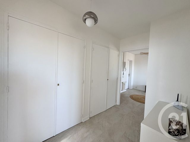 Appartement T2 à louer - 2 pièces - 68.6 m2 - LIMOGES - 87 - LIMOUSIN - Century 21 Atrium Immobilier