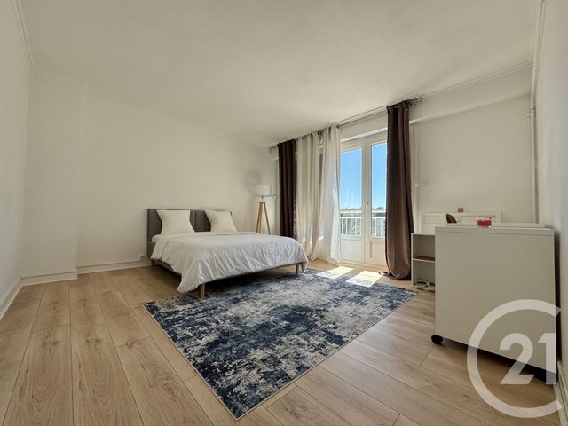 Appartement T5 à vendre - 5 pièces - 116.8 m2 - LIMOGES - 87 - LIMOUSIN - Century 21 Atrium Immobilier