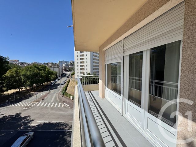 Appartement T5 à vendre - 5 pièces - 116.8 m2 - LIMOGES - 87 - LIMOUSIN - Century 21 Atrium Immobilier