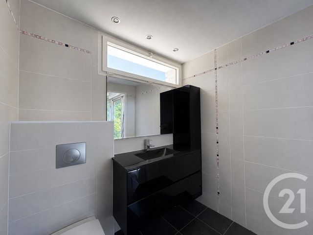 maison à louer - 10 pièces - 287.0 m2 - PANAZOL - 87 - LIMOUSIN - Century 21 Atrium Immobilier