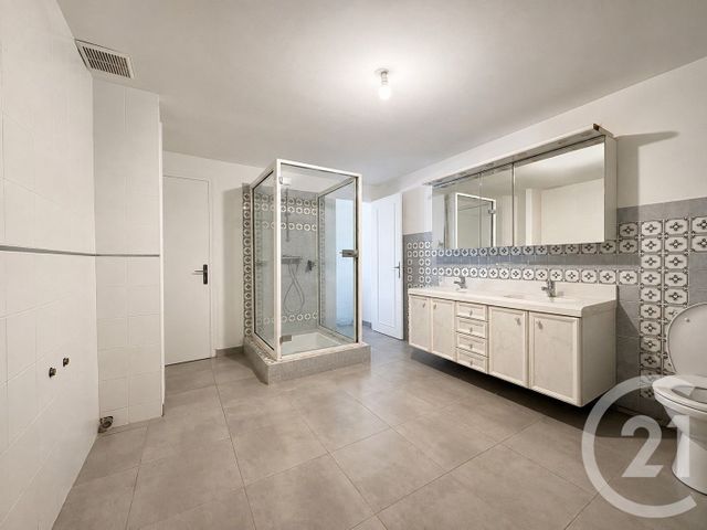 maison à louer - 10 pièces - 287.0 m2 - PANAZOL - 87 - LIMOUSIN - Century 21 Atrium Immobilier