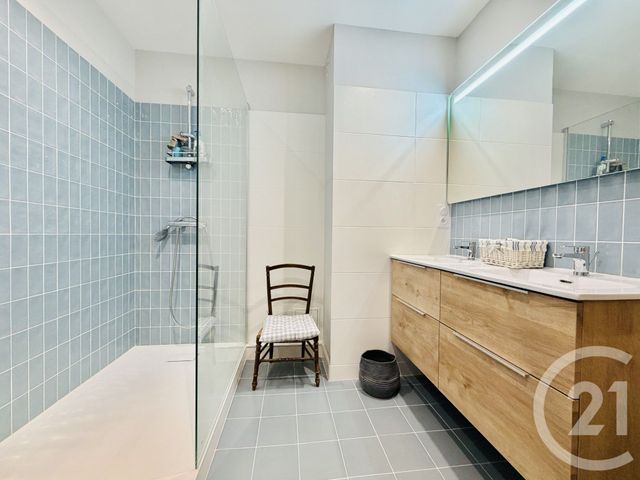 Appartement T4 à vendre - 4 pièces - 107.29 m2 - LIMOGES - 87 - LIMOUSIN - Century 21 Atrium Immobilier