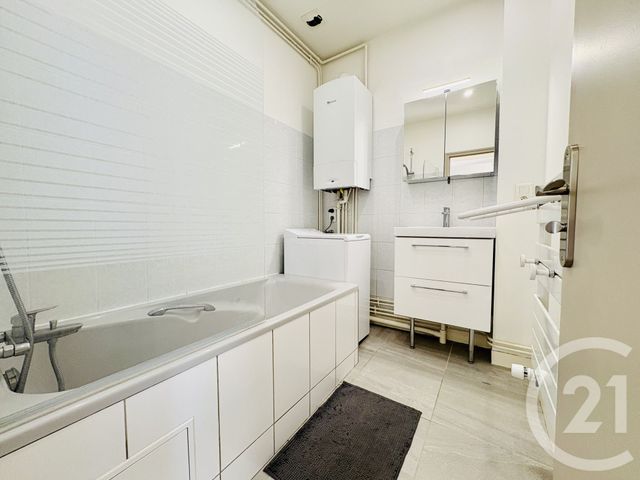 Appartement F2 à louer - 2 pièces - 47.3 m2 - LIMOGES - 87 - LIMOUSIN - Century 21 Atrium Immobilier