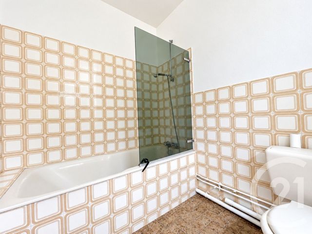 Appartement F2 à vendre - 2 pièces - 46.37 m2 - LIMOGES - 87 - LIMOUSIN - Century 21 Atrium Immobilier