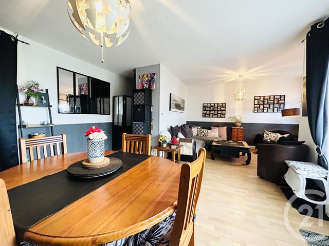 Appartement T5 à vendre - 5 pièces - 82.04 m2 - LIMOGES - 87 - LIMOUSIN - Century 21 Atrium Immobilier