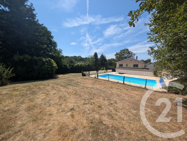 maison à vendre - 7 pièces - 132.0 m2 - COUZEIX - 87 - LIMOUSIN - Century 21 Atrium Immobilier