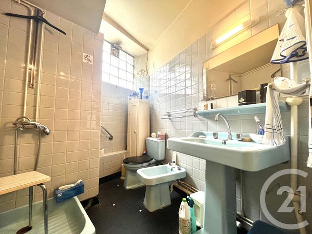 maison à vendre - 9 pièces - 158.09 m2 - ROCHECHOUART - 87 - LIMOUSIN - Century 21 Atrium Immobilier