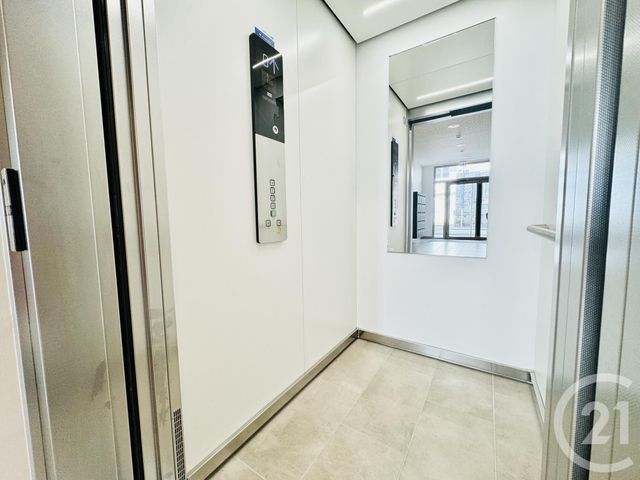 Afficher la photo en grand Appartement F4 à vendre - 4 pièces - 96.04 m2 - LIMOGES - 87 - LIMOUSIN - Century 21 Atrium Immobilier