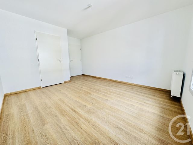 Afficher la photo en grand Appartement F4 à vendre - 4 pièces - 96.04 m2 - LIMOGES - 87 - LIMOUSIN - Century 21 Atrium Immobilier