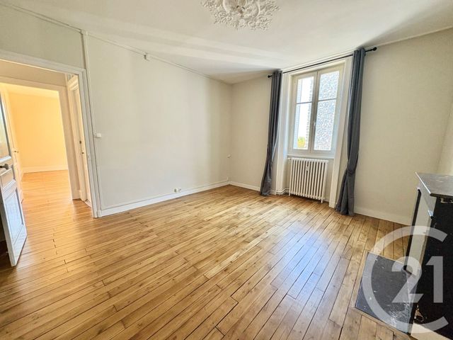 Appartement T4 à louer - 4 pièces - 107.05 m2 - LIMOGES - 87 - LIMOUSIN - Century 21 Atrium Immobilier