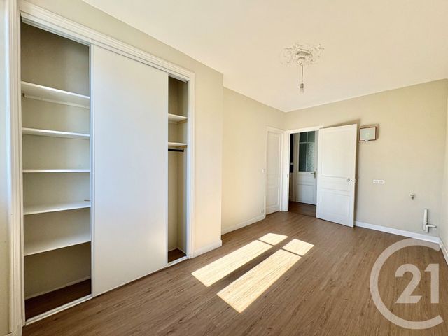 Appartement T4 à louer - 4 pièces - 107.05 m2 - LIMOGES - 87 - LIMOUSIN - Century 21 Atrium Immobilier