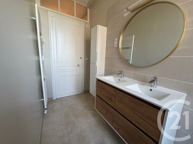 Appartement T4 à louer - 4 pièces - 107.05 m2 - LIMOGES - 87 - LIMOUSIN - Century 21 Atrium Immobilier